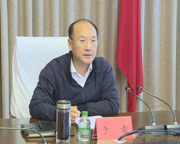 县委书记于雷主持召开全县台风“巴威”防控工作推进视频会议