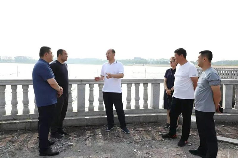 县委书记于雷检查指导防汛工作