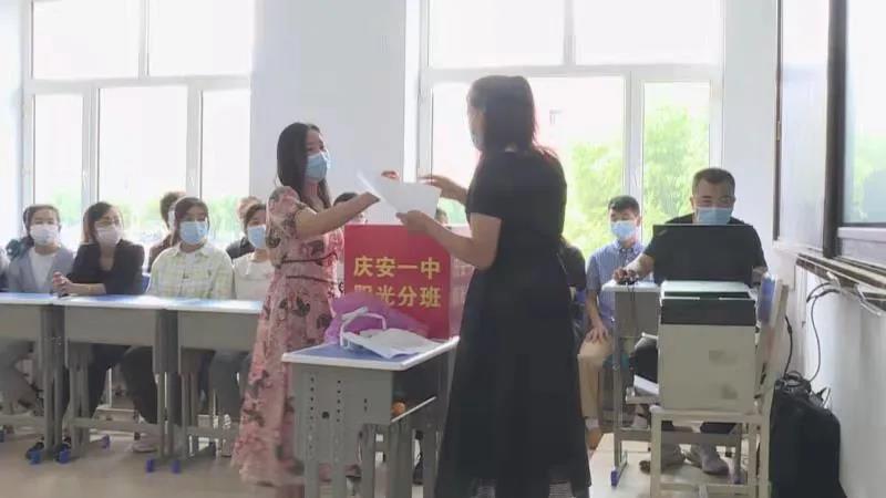 高科技应用助力县第一中学阳光分班
