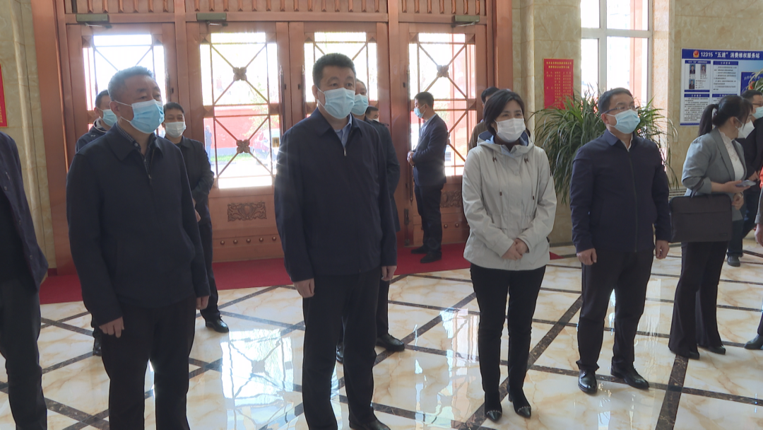 市人大常委会调研组到我县调研数字经济发展情况