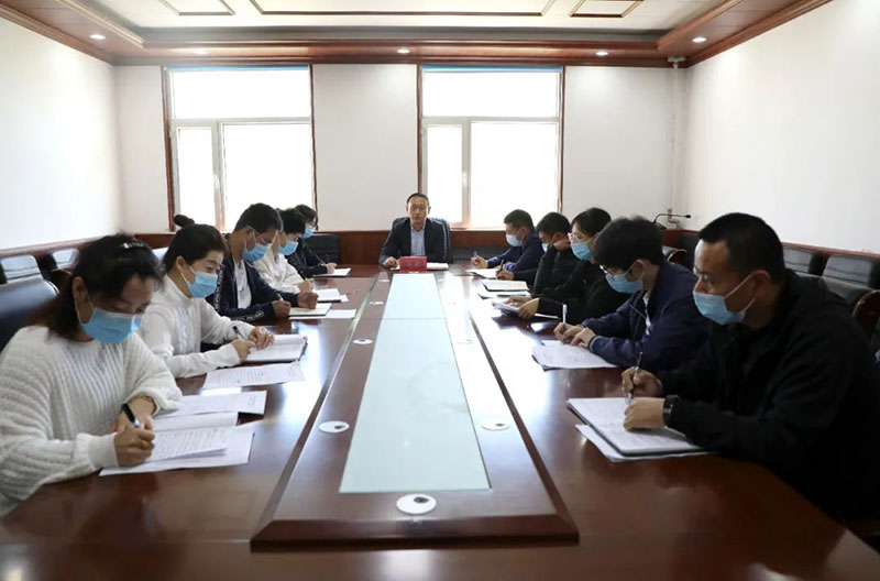 仇文会参加丰收乡班子“解放思想促进高质量发展”集中研讨剖析会