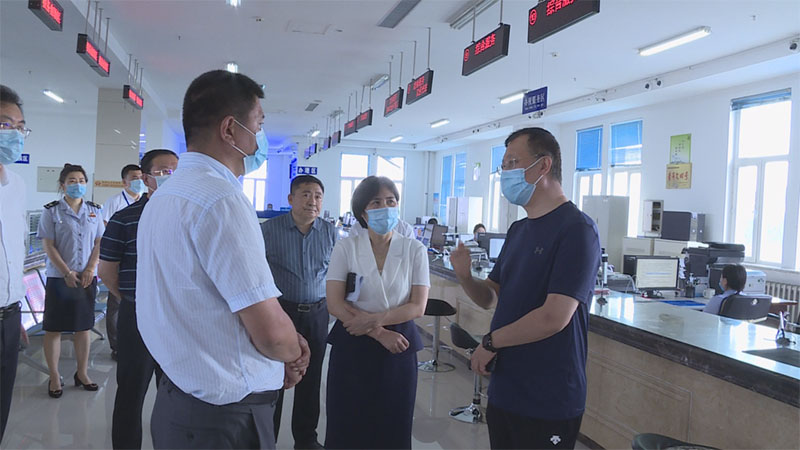 省优化营商环境督导检查组到我县督导检查