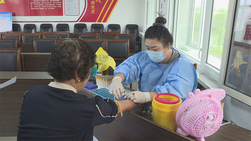 县人民医院开展“医疗进乡村”义诊活动