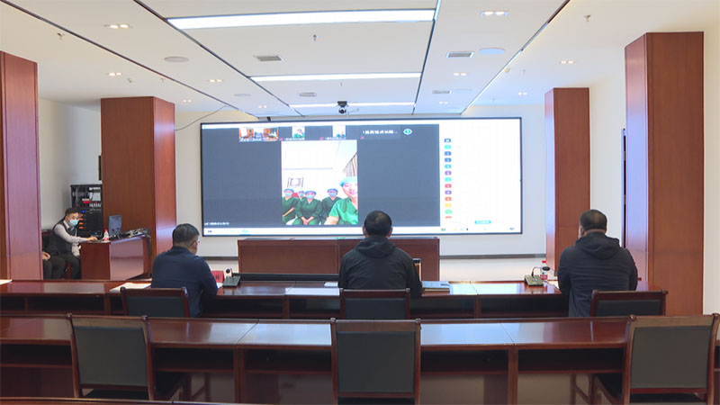 仇文会通过视频连线慰问集中隔离点工作人员